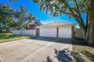 1502 Emerald Springs Ct, Houston, TX 77094 - Photo 49