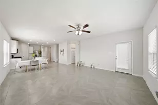 2703 Fairfield Landing Ln, Pearland, TX 77089 - Photo 11