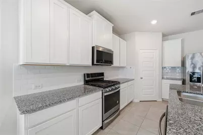 2703 Fairfield Landing Lane, Pearland, TX 77089 - Photo 19