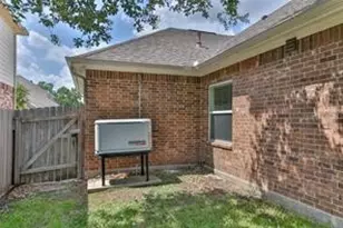 2013 Troon Dr, La Porte, TX 77571 - Photo 33