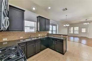 2013 Troon Dr, La Porte, TX 77571 - Photo 7