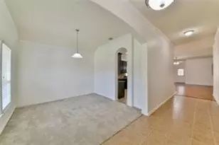 2013 Troon Dr, La Porte, TX 77571 - Photo 5