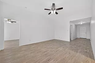 6009 Cypress Ln, Brookshire, TX 77423 - Photo 11