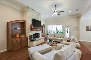 2000 Cassandra Ct, Bryan, TX 77807 - Photo 5