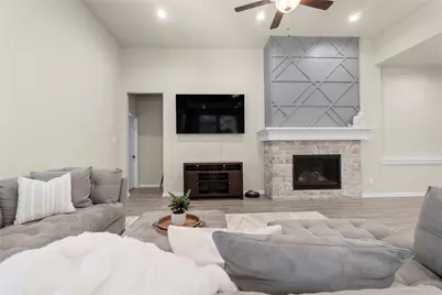 131 Silva Creek Trail, Conroe, TX 77318 - Photo 5