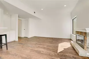 702 Augusta Dr, Houston, TX 77057 - Photo 5