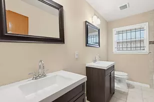 10229 Royal Oaks Dr, Houston, TX 77016 - Photo 5
