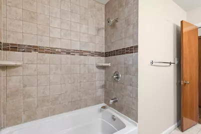 10229 Royal Oaks Drive, Houston, TX 77016 - Photo 15