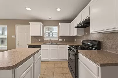 2338 Summit Meadow Drive, Houston, TX 77489 - Photo 11
