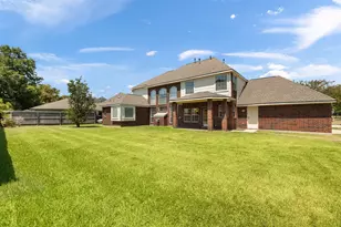 3123 Wilshire Ln, Baytown, TX 77521 - Photo 35