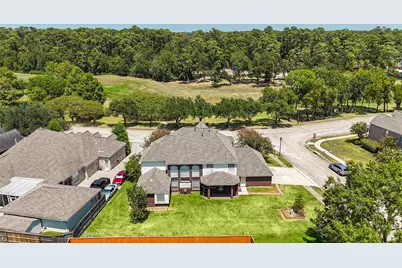 3123 Wilshire Lane, Baytown, TX 77521 - Photo 39