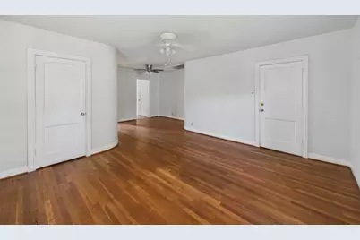 1823 W Main Street #3, Houston, TX 77098 - Photo 5
