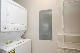 4819 Caroline St, Houston, TX 77004 - Photo 29