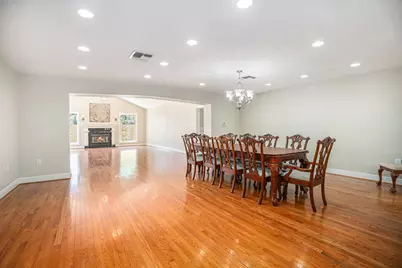 33 Maple Lane, Galveston, TX 77551 - Photo 9