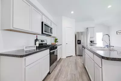 5706 Simcrest Grove Drive, Spring, TX 77373 - Photo 9