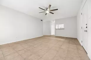 4637 Wild Indigo St, Houston, TX 77027 - Photo 7