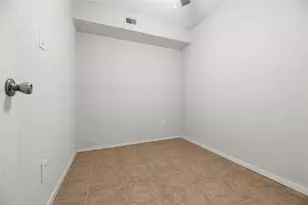 4637 Wild Indigo St, Houston, TX 77027 - Photo 13