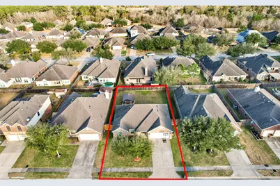 4047 Conifer Drive, Dickinson, TX 77539 - Photo 19