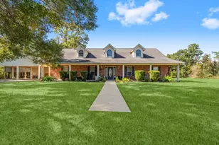 130 Country Charm, Livingston, TX 77351 - Photo 3