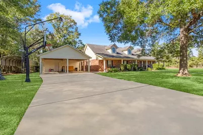 130 Country Charm, Livingston, TX 77351 - Photo 1