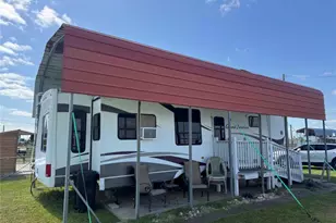1561 County Rd 299, Sargent, TX 77414 - Photo 1