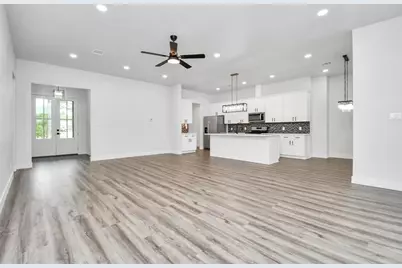 12163 La Salle River Rd, Conroe, TX 77304 - Photo 9