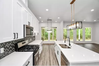 12163 La Salle River Rd, Conroe, TX 77304 - Photo 11