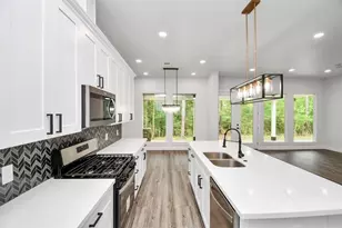 12163 La Salle River Rd, Conroe, TX 77304 - Photo 11