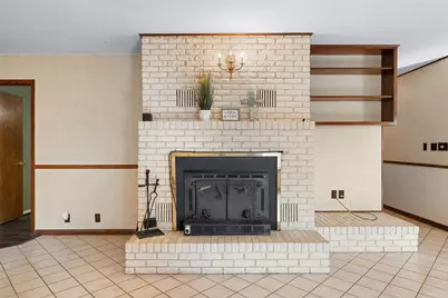 1273 Highway 90A W, Sheridan, TX 77475 - Photo 17