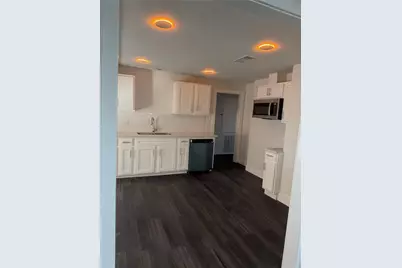 2281 Des Jardines Street, Houston, TX 77023 - Photo 27