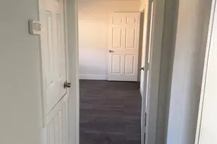 2281 Des Jardines St, Houston, TX 77023 - Photo 17