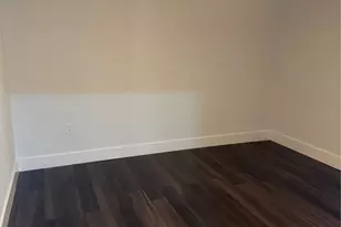 2281 Des Jardines St, Houston, TX 77023 - Photo 9