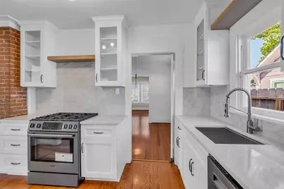 1015 E 14th Street, Houston, TX 77009 - Photo 13