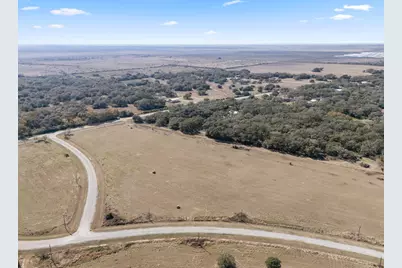 3 River Hollow Way, Blessing, TX 77419 - Photo 11