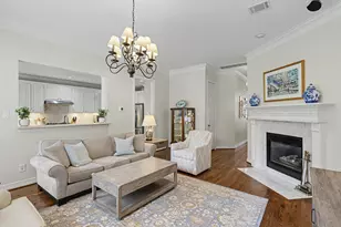 5886 Inwood Park Ct, Houston, TX 77057 - Photo 5