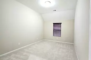 14015 Hailey Springs Ln, Humble, TX 77396 - Photo 9