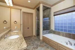 2565 Amberwood Dr, Beaumont, TX 77713 - Photo 23