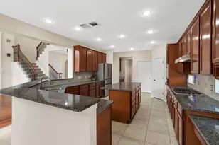 10334 Cape Hatteras Way, Missouri City, TX 77459 - Photo 11