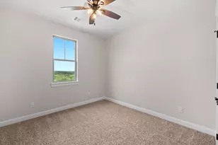 162 Buffalo Rdg Rd, Giddings, TX 78942 - Photo 21