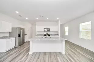 10315 Malta Trce Dr, Rosharon, TX 77583 - Photo 3