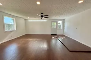 501 Valley Brook Dr, La Porte, TX 77571 - Photo 29
