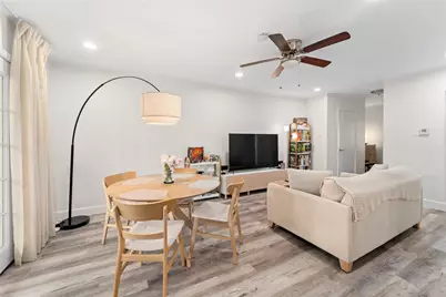 8223 Kingsbrook Road #212, Houston, TX 77024 - Photo 3