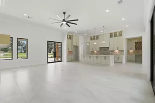 70 Quiet Springs Trl, Willis, TX 77378 - Photo 5