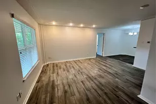 855 Augusta Dr, Houston, TX 77057 - Photo 1