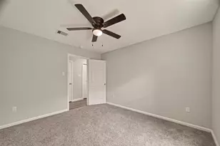 7412 S Hall St, Houston, TX 77028 - Photo 25