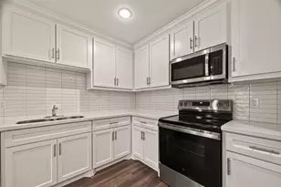 7412 S Hall St, Houston, TX 77028 - Photo 13