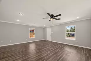 7412 S Hall St, Houston, TX 77028 - Photo 5