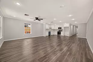 7412 S Hall St, Houston, TX 77028 - Photo 3