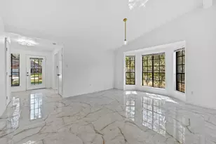 3203 Golden Willow Dr, Houston, TX 77339 - Photo 5