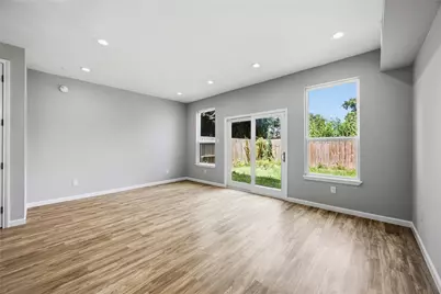 6526 Tuskegee Street, Houston, TX 77091 - Photo 13